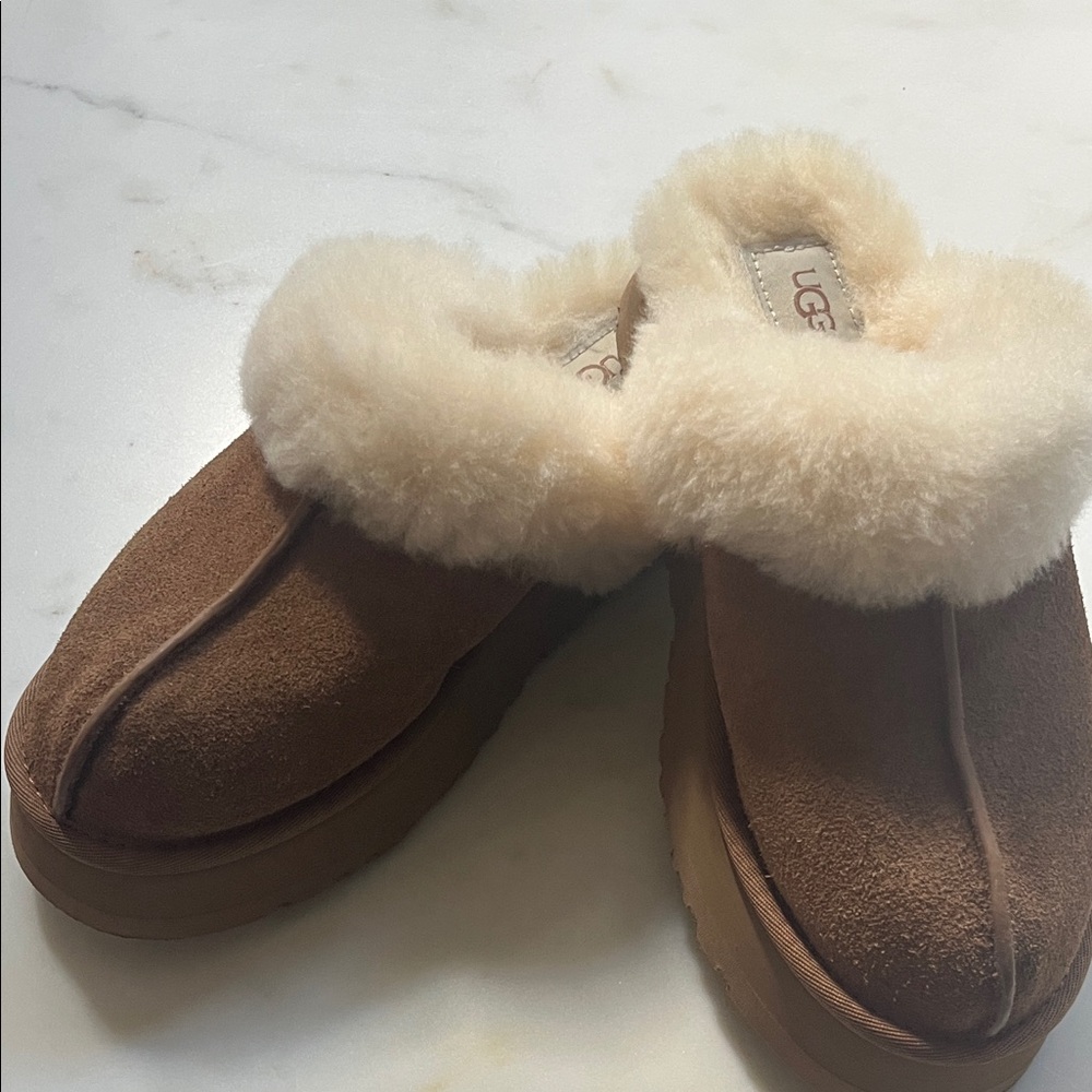 UGG Tan Slippers with Plush Cream Lining